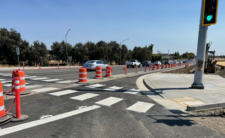 Photo of northbound 113 exit at E. Gibson; camera facing northeast